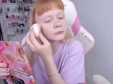 Freechat miliameow on Chaturbate
