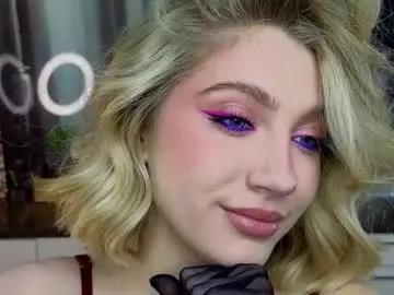 Private pinkadele on Chaturbate