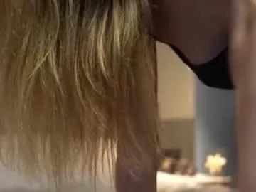 Masturbate to sweet camwhore Poisonn_girll poisonn_girll from Chaturbate