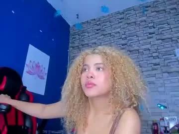 sofiacastillo01 on Chaturbate 