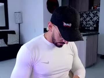 Freechat tony_muscle1 on Chaturbate