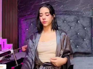 Freechat violett__golden on Chaturbate