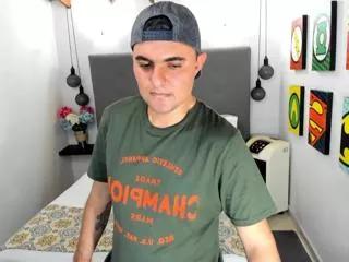adreth_muller on Flirt4Free 