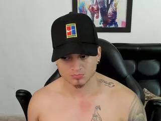 ahiezer on Flirt4Free 
