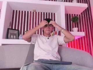angeel_thomas on Flirt4Free 