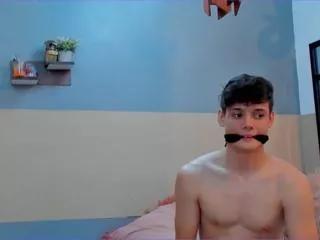 anthoni_thompson on Flirt4Free 