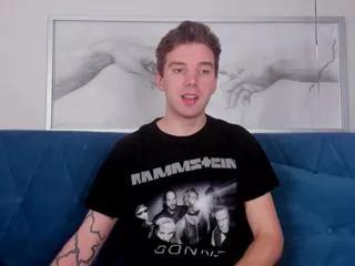 arthur_andrews on Flirt4Free 