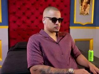 ashtonn_summer on Flirt4Free 