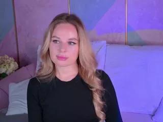 beatrice_esmont on Flirt4Free 