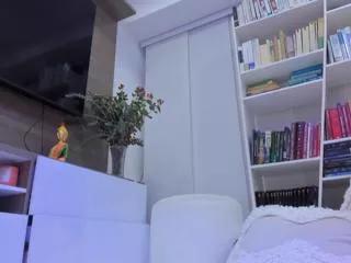 bella_jonnes on Flirt4Free 