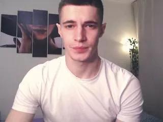 benjamin_blue on Flirt4Free 