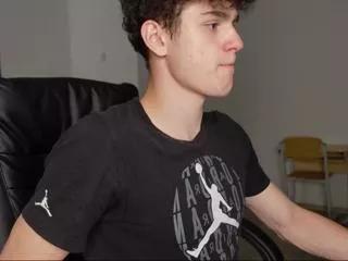 brad_holloway on Flirt4Free 