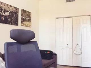 brandon_charlie on Flirt4Free 