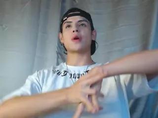 charlie_tomsom on Flirt4Free 