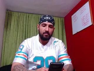 chris_evanss on Flirt4Free 