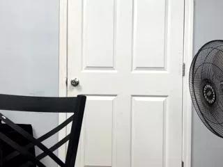 compton_cali on Flirt4Free 