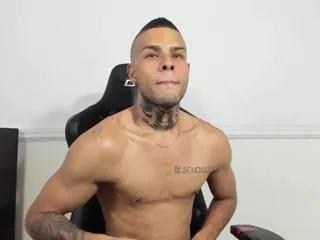 curtis_blake on Flirt4Free 