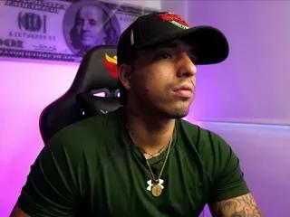 darius_phoenixx on Flirt4Free 