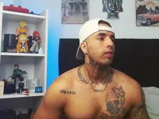 darius_phoenixx on Flirt4Free 