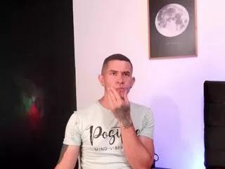 david_fetish on Flirt4Free 