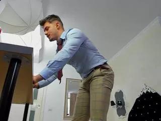 ervin_bloom on Flirt4Free 