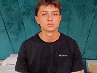 ethan_lowell on Flirt4Free 