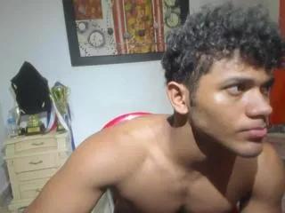 fox_evans on Flirt4Free 