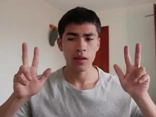joel_lewiss on Flirt4Free 