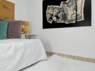 juliana_saenz on Flirt4Free 