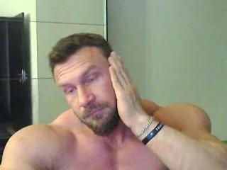 kevin_muscle on Flirt4Free 