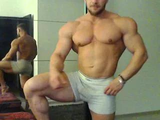 kevin_muscle on Flirt4Free 