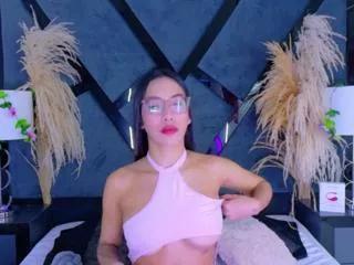 kylie_whitee on Flirt4Free 