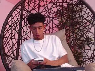 leon_creed on Flirt4Free 