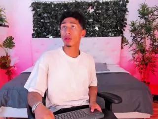 leon_creed on Flirt4Free 