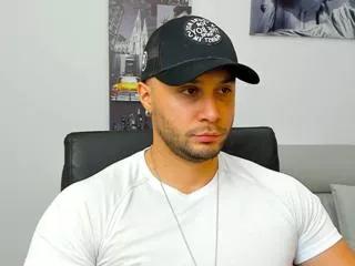 luke_siner on Flirt4Free 