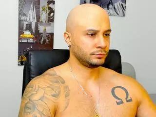 luke_siner on Flirt4Free 