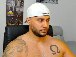 luke_siner on Flirt4Free 