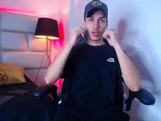 marcus_hanks on Flirt4Free 