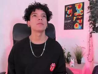 marlon_smiith on Flirt4Free 