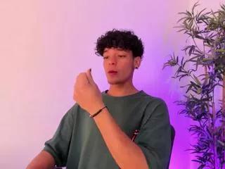 marlon_smiith on Flirt4Free 