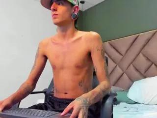 matthew_dixon on Flirt4Free 