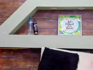 meghan_rouse on Flirt4Free 