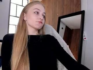 mia_meowy on Flirt4Free 