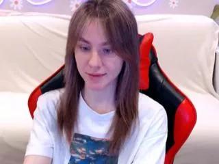 mila_henz on Flirt4Free 