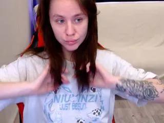 mila_henz on Flirt4Free 