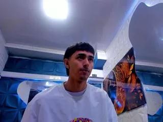 nathan_maxime on Flirt4Free 