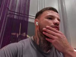 oliver_sport on Flirt4Free 