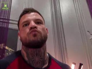 oliver_sport on Flirt4Free 