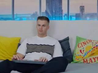 paolo_arreola on Flirt4Free 