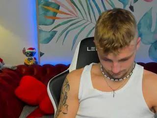 randy_rollins on Flirt4Free 